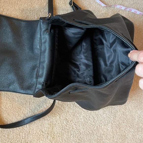 NWOT Victoria's Secret black drawstring faux leather backpack - Picture 8 of 8